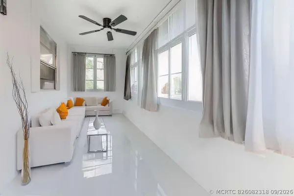 2401 NW 41st Avenue #101, Lauderhill, FL 33313