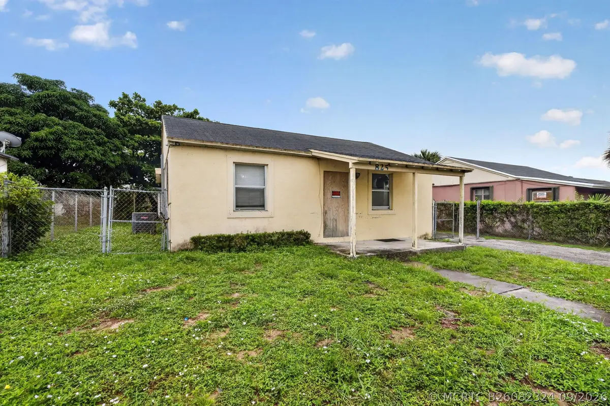 825 W 5th Street, Riviera Beach, FL 33404 - #1
