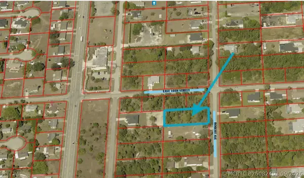 921 Robert Avenue, Lehigh Acres, FL 33936