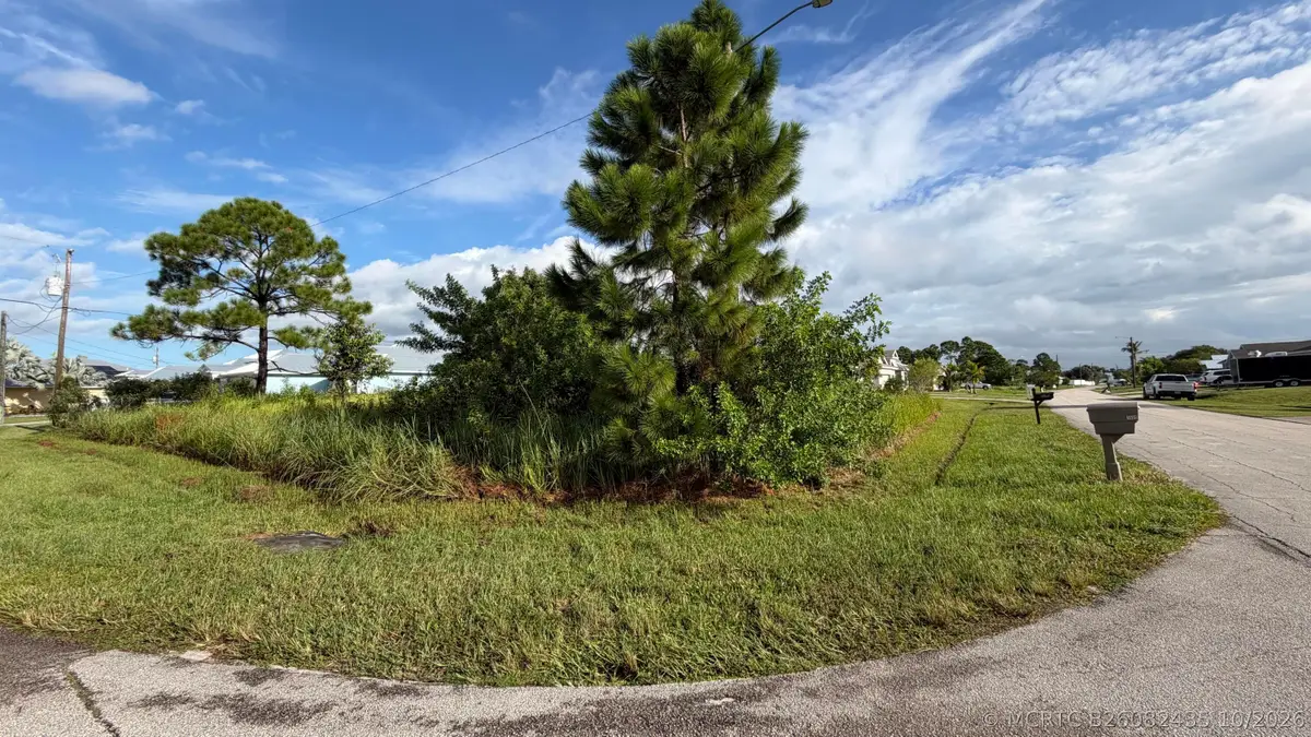 1892 SW Lewis Street, Port Saint Lucie, FL 34987 - #1