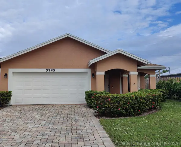 5795 SE Mitzi Lane, Stuart, FL 34997