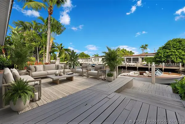 2142 NE 17th Avenue, Wilton Manors, FL 33305