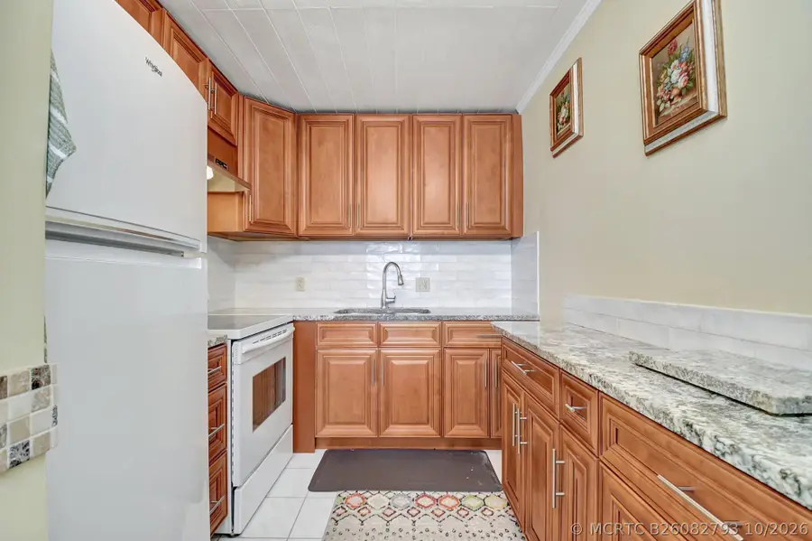 400 Village Green Circle W #212, Palm Springs, FL 33461 - #2