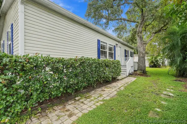 2555 Pga Boulevard #37, Palm Beach Gardens, FL 33410