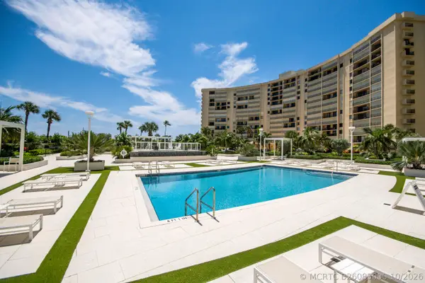 200 Ocean Trail Way #209, Jupiter, FL 33477