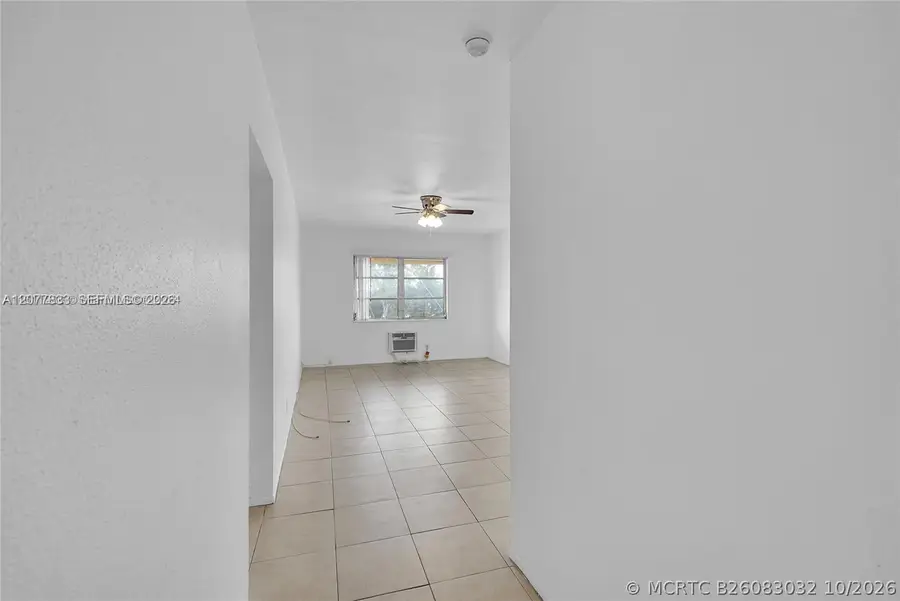 1050 E Sample Road #309, Pompano Beach, FL 33064 - #3