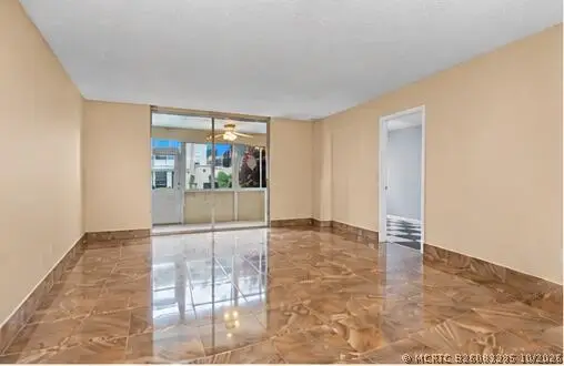 10 Willowbrook Lane #108, Delray Beach, FL 33446