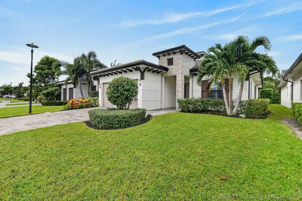 2948 Gin Berry Way, West Palm Beach, FL 33401