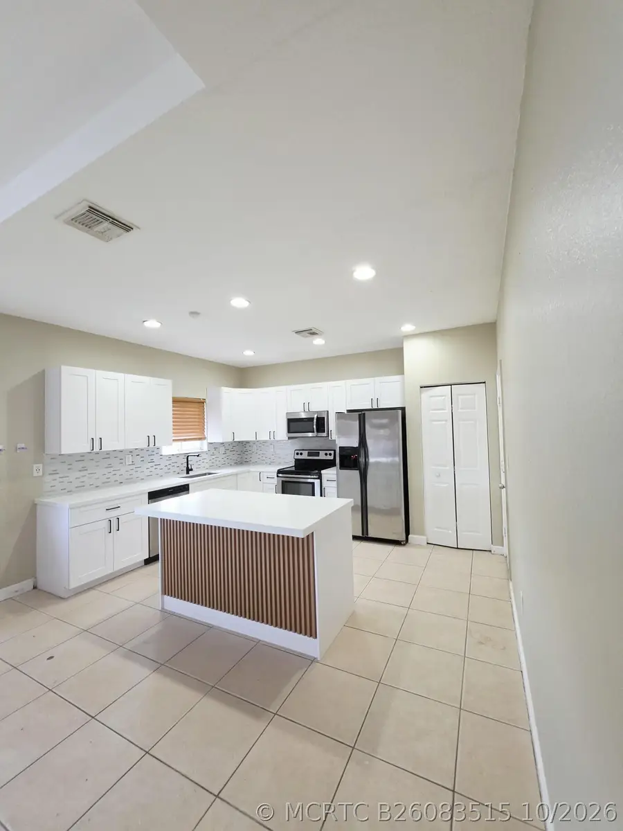22121 SW 87th Place, Cutler Bay, FL 33190 - #3