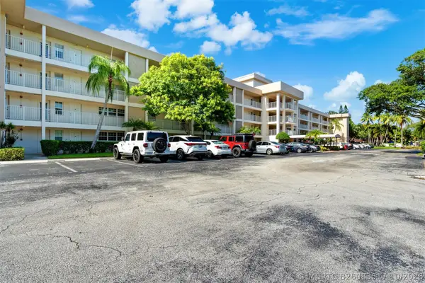 3151 S Palm Aire Drive #108, Pompano Beach, FL 33069