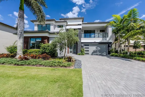 9515 Royal Woods Manor, Boca Raton, FL 33434