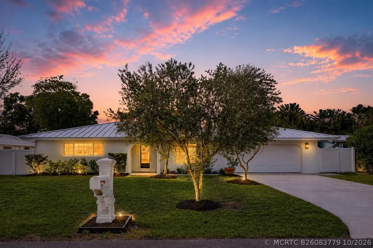 718 SW 27th Place, Boynton Beach, FL 33435 - #1