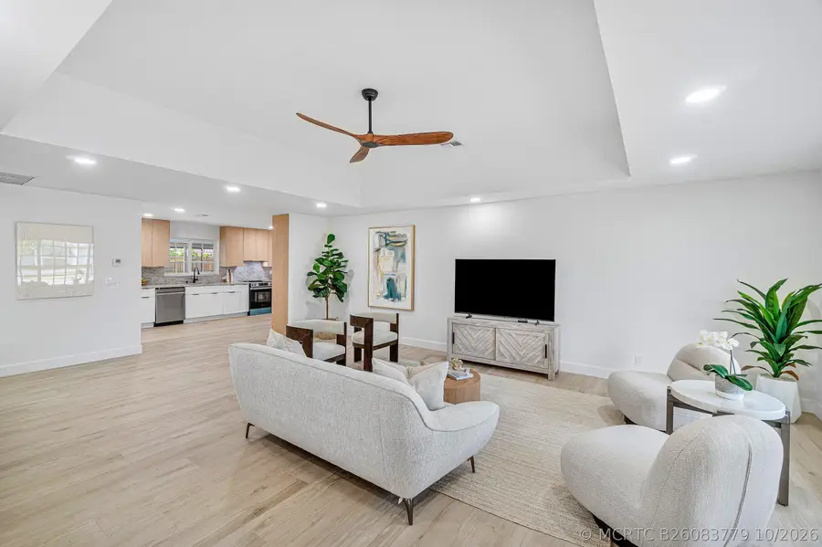 718 SW 27th Place, Boynton Beach, FL 33435 - #2
