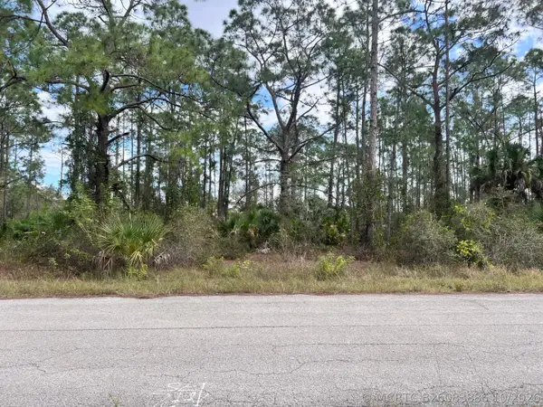 1610 Desoto Avenue, Lehigh Acres, FL 33972