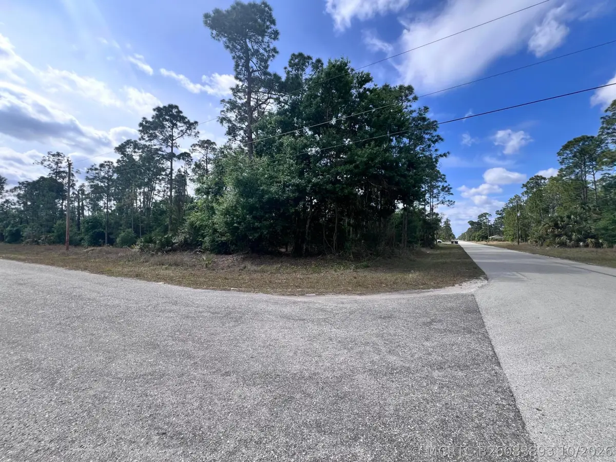 4206 E 10th Street, Lehigh Acres, FL 33972 - #1