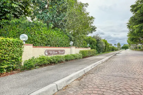 7843 Willow Spring Drive #615, Lake Worth, FL 33467