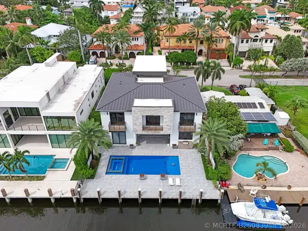 424 Coconut Isle Drive, Fort Lauderdale, FL 33301