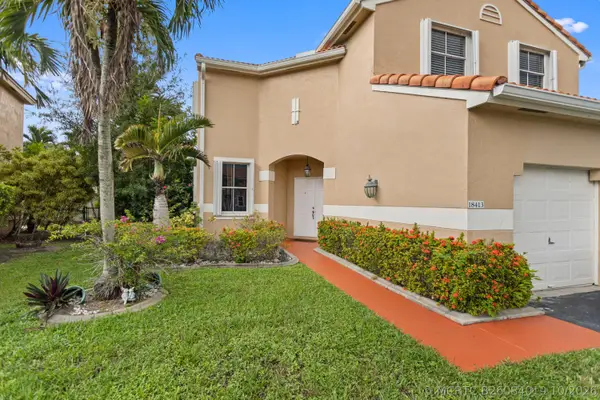 18413 NW 20th Street, Pembroke Pines, FL 33029