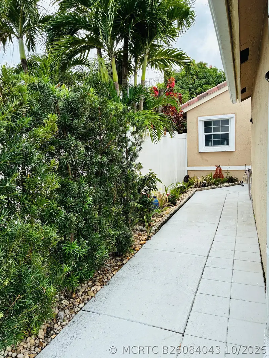 Address Withheld By Seller, Pembroke Pines, FL 33029 - #3
