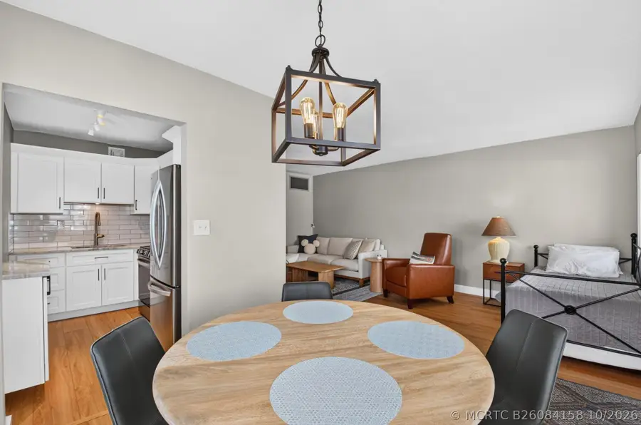 2290 Sunset Avenue #20, Lake Worth Beach, FL 33461 - #3