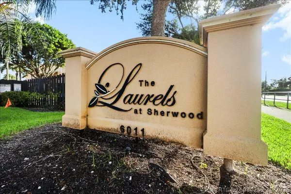 6041 10th Avenue N #125, Greenacres, FL 33463