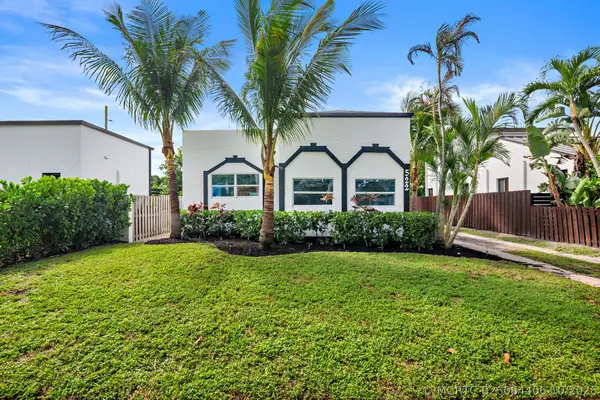 522 Upland Road, West Palm Beach, FL 33401