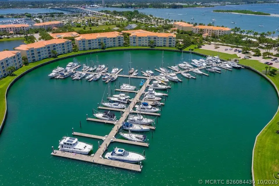 11 Harbour Isle Drive W #201, Fort Pierce, FL 34949 - #1