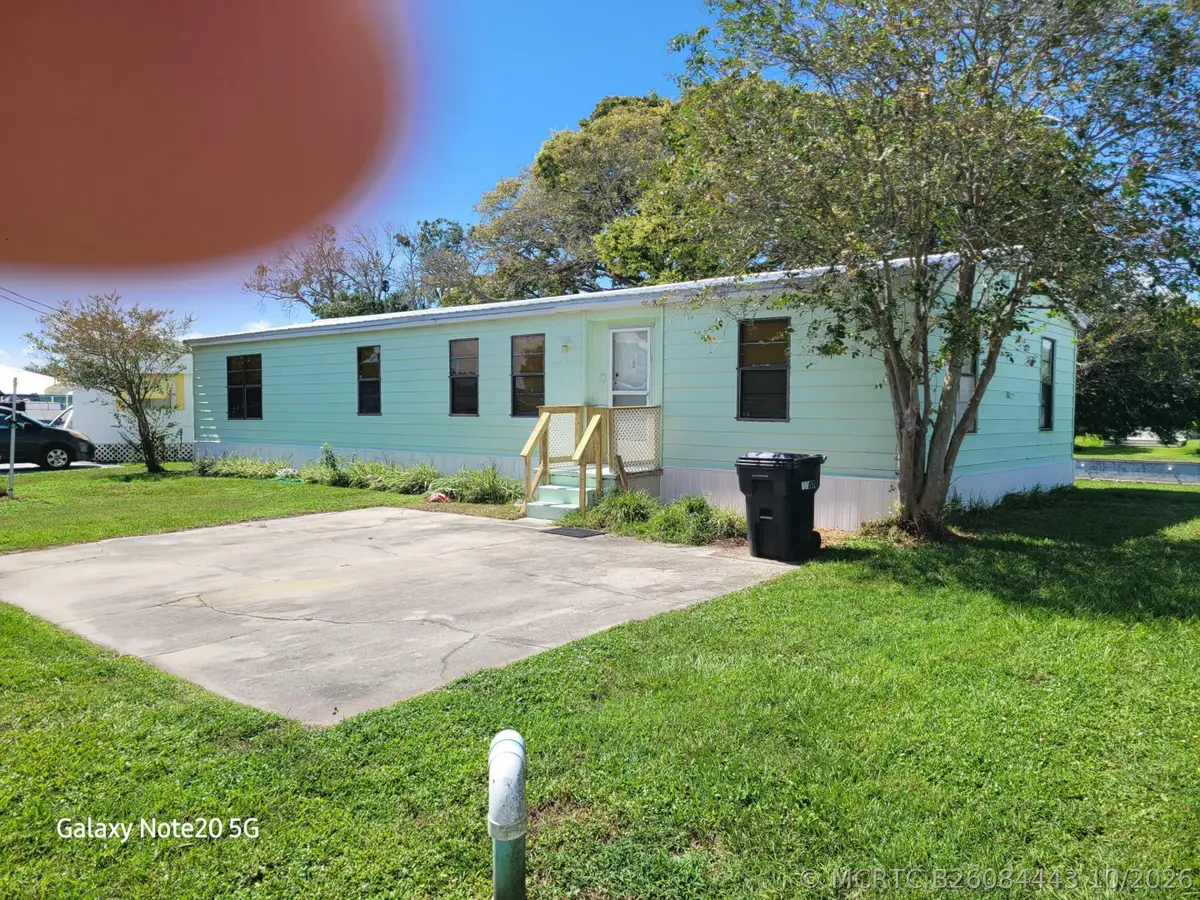 3533 SE 24th Terrace, Okeechobee, FL 34974 - #1
