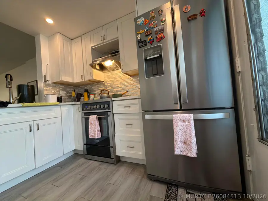 320 NE 12th Avenue #105, Hallandale Beach, FL 33009 - #3