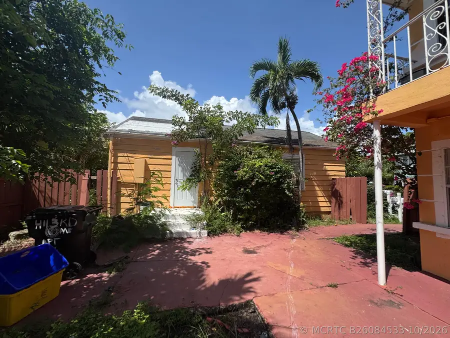 419 3rd Avenue S, Lake Worth Beach, FL 33460 - #2