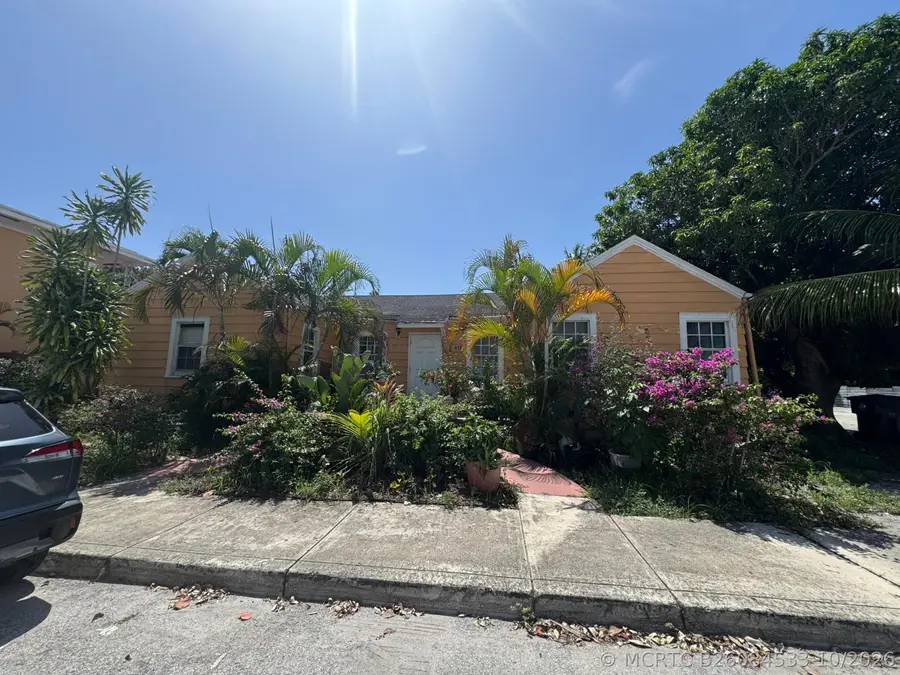 419 3rd Avenue S, Lake Worth Beach, FL 33460 - #3