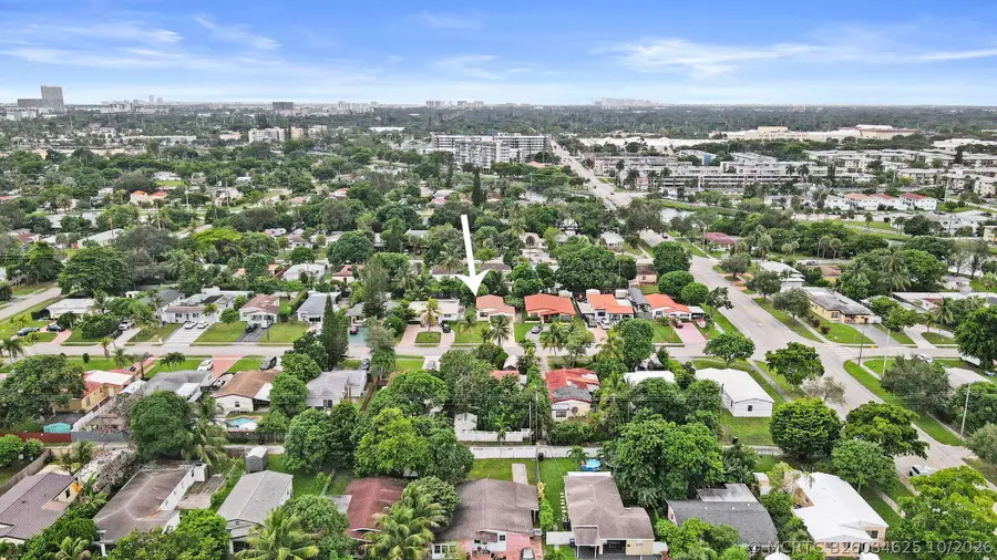 1532 NE 173rd Street, North Miami Beach, FL 33162 - #3