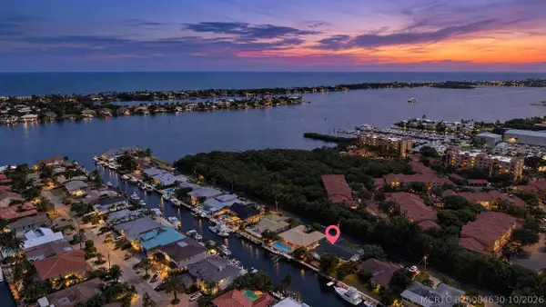 116 Periwinkle Drive, Hypoluxo, FL 33462