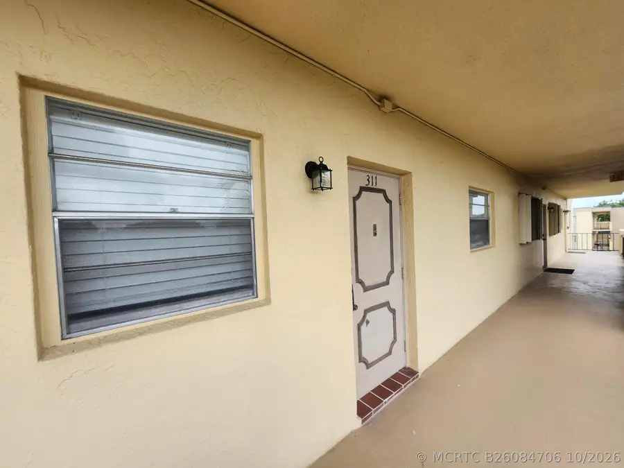 351 Cambridge Road #311, Hollywood, FL 33024 - #3