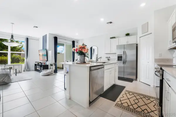 4178 Lagoon Shore Drive, Lake Worth, FL 33467