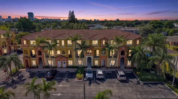 141 NW 2nd Avenue #7, Hallandale Beach, FL 33009