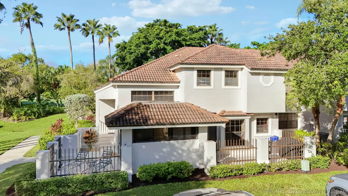 587 Prestwick Circle #2, Palm Beach Gardens, FL 33418 - #1