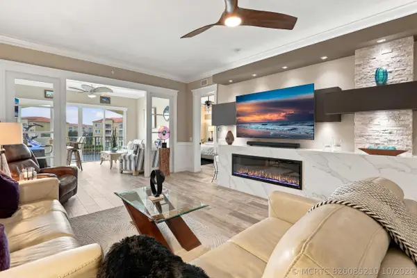 16 Harbour Isle Drive W #306, Fort Pierce, FL 34949