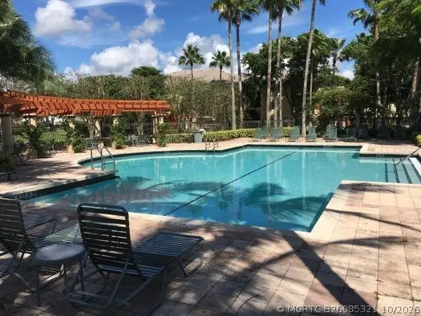 4163 N Haverhill Road #1211, West Palm Beach, FL 33417