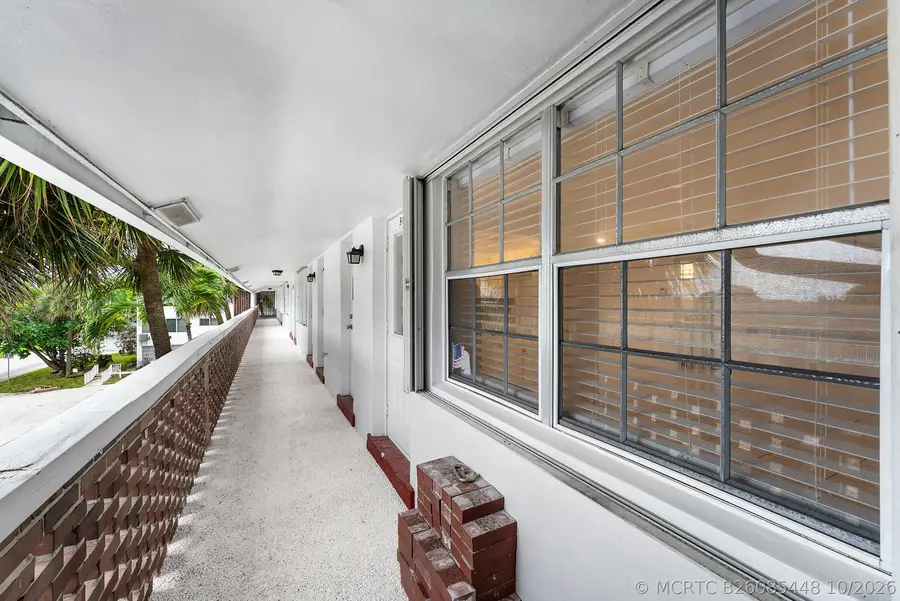 2050 NE 39th Street #E307, Lighthouse Point, FL 33064 - #3