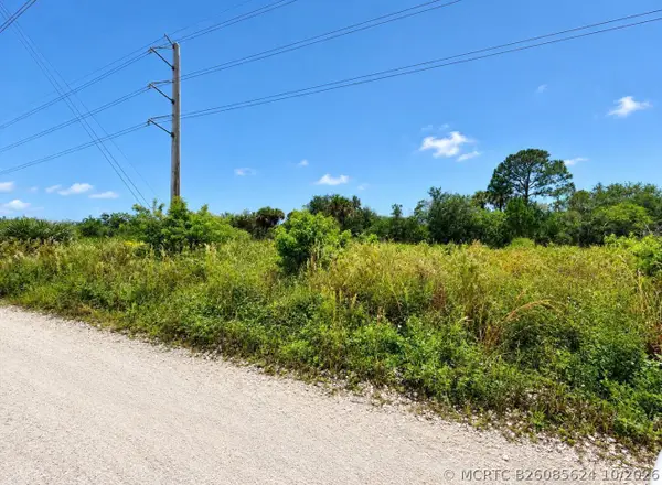 9655 24th Street, Vero Beach, FL 32966