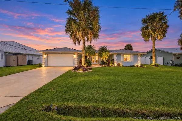 180 NE Surfside Avenue, Port St Lucie, FL 34983
