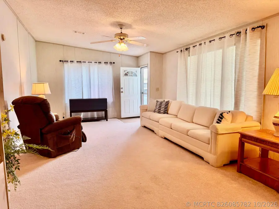 407 NE 8th Avenue, Okeechobee, FL 34972 - #3