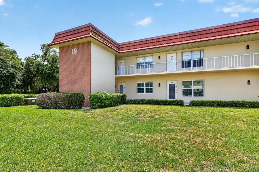 Address Withheld By Seller, Vero Beach, FL 32962 - #3