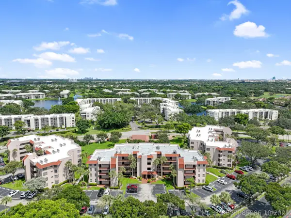 1900 Sabal Palm Drive #205, Davie, FL 33324