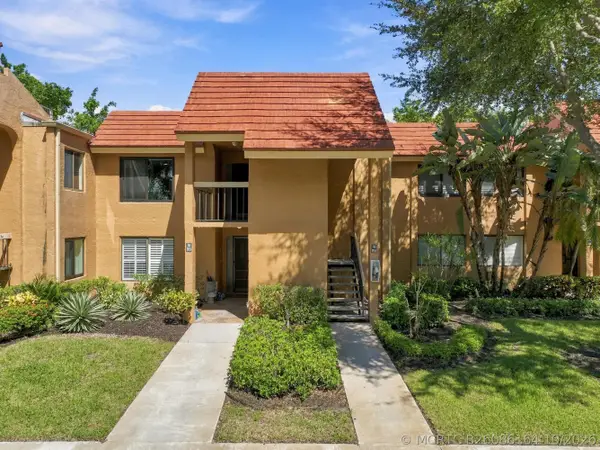 11172 Green Lake Drive #203, Boynton Beach, FL 33437