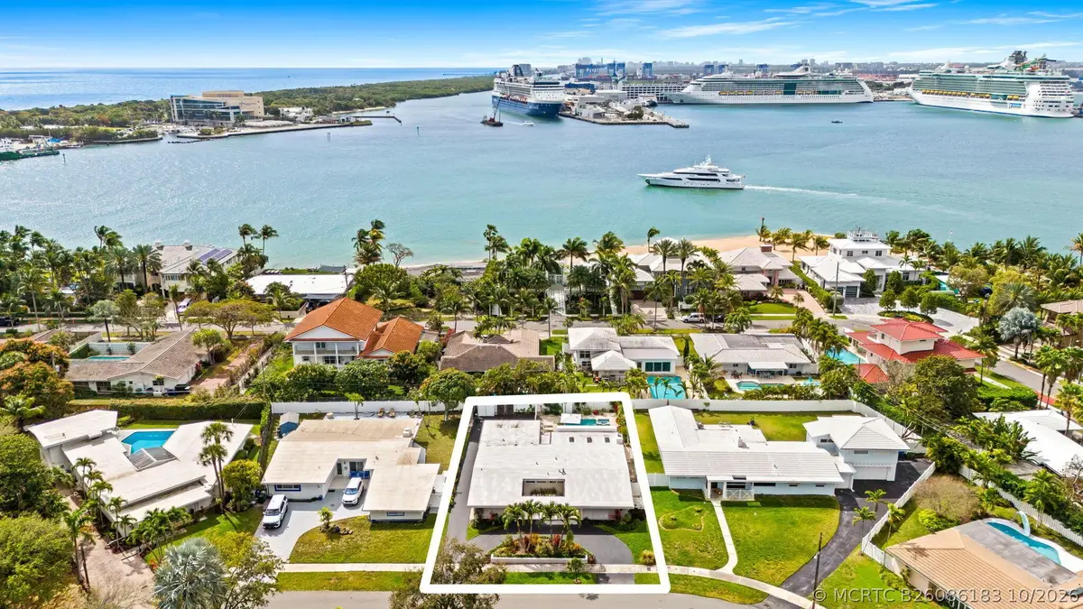 2208 Anchor Drive, Fort Lauderdale, FL 33316 - #1