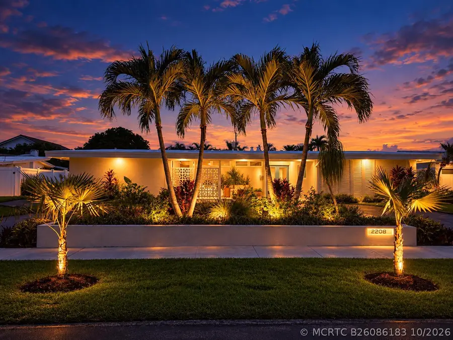 2208 Anchor Drive, Fort Lauderdale, FL 33316 - #2