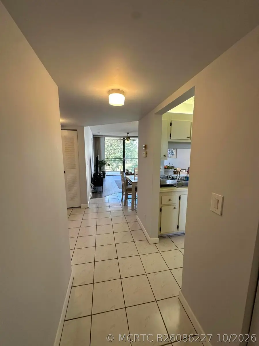 3138 Via Poinciana #317, Lake Worth, FL 33467 - #3