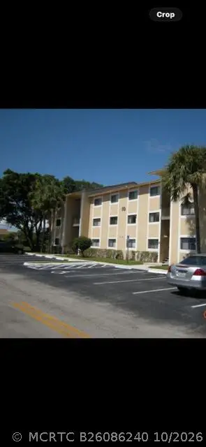 211 Palm Circle E, Pembroke Pines, FL 33025 - #1